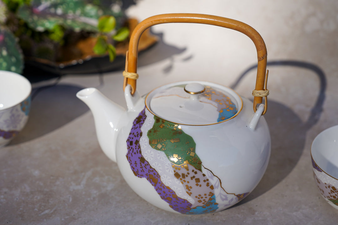 Silk Atlas Tea Set