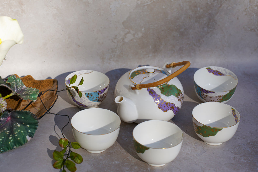 Silk Atlas Tea Set