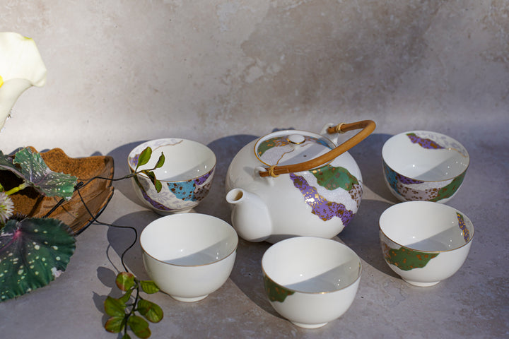 Silk Atlas Tea Set