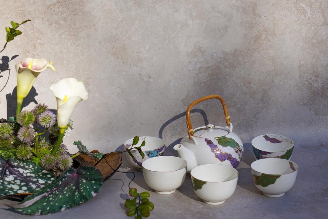 Silk Atlas Tea Set