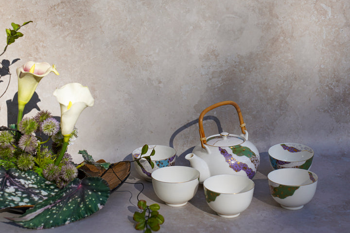 Silk Atlas Tea Set