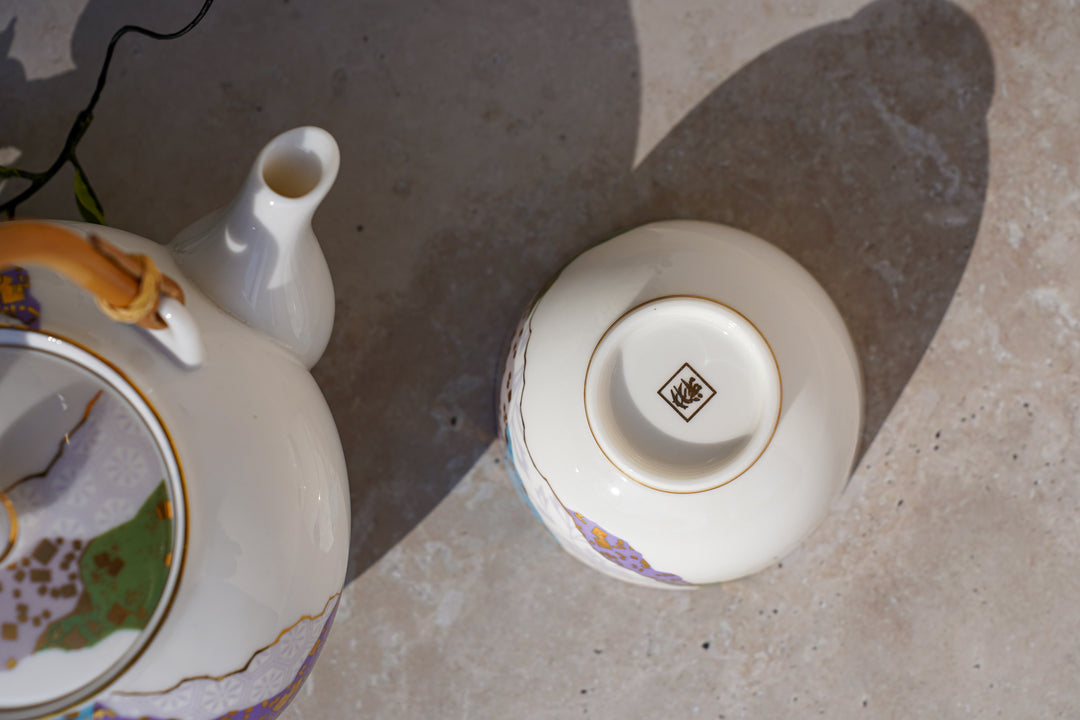 Silk Atlas Tea Set