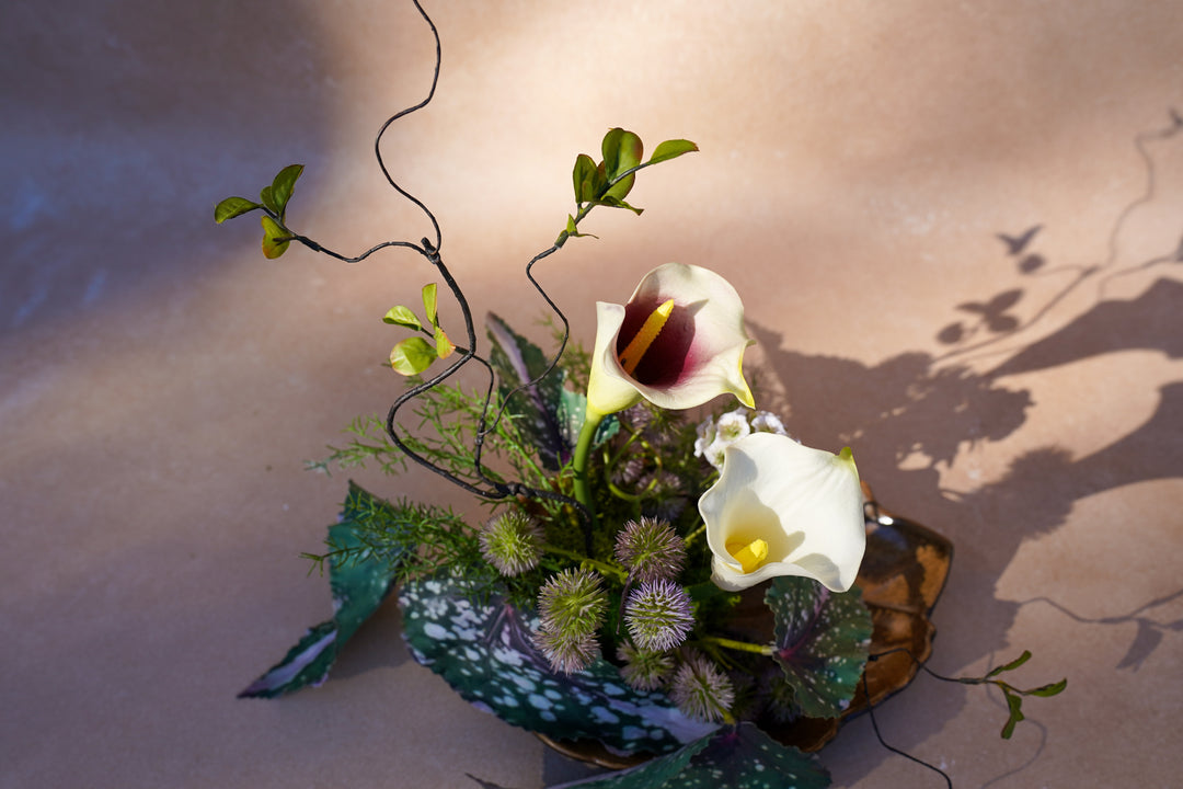 Ivory Drift Ikebana